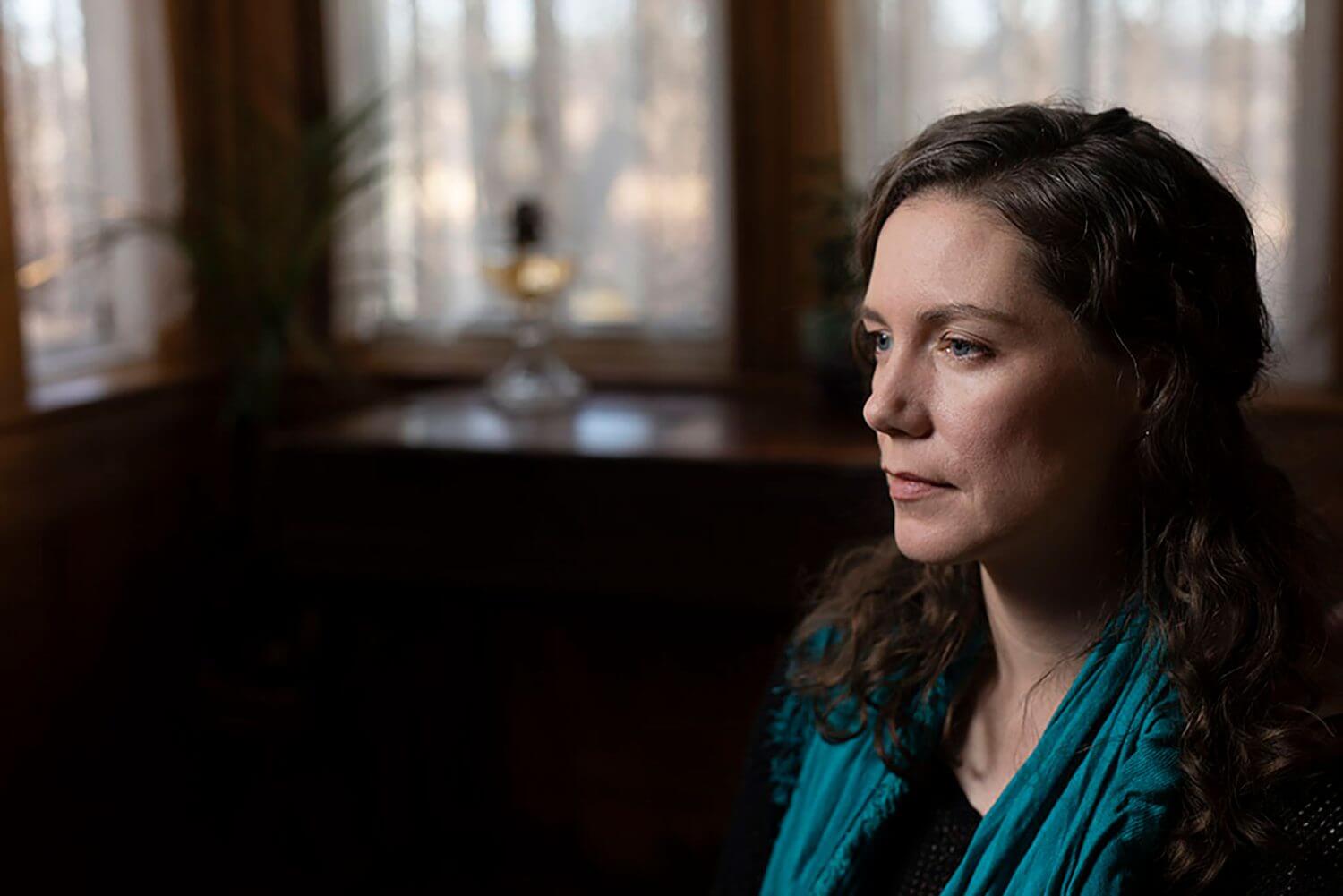 Catherine MacLellan [photo: Dave-Brosha]